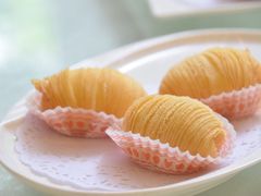 榴莲酥-太子园林酒家