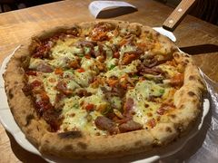 招牌狂野披萨-盘炉forenza·云贵川融合小食堂 ( 钟楼中柳巷店)