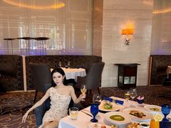 -AZUR聚(香格里拉饭店)