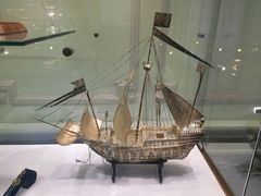 -上海市工艺美术博物馆