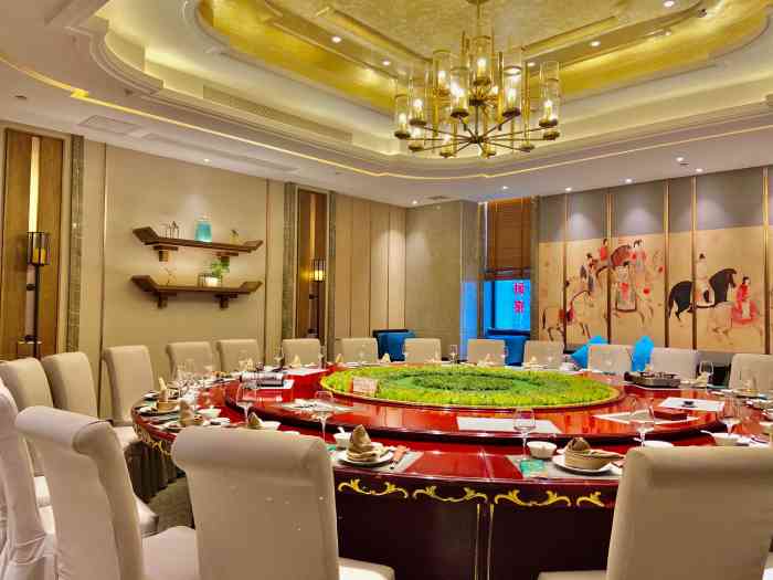 国惠大酒楼(apm广场店)-"国惠的口味是没得说了,大家都在说的蚵豆腐.