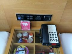 -泸州唯逸酒店(大山坪警察学院店)