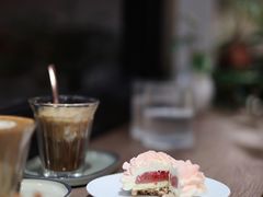 -潮一不贰·法式甜品·生日蛋糕·西式简餐(外滩店)