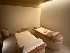 -左右Massage/Spa(长寿路店)
