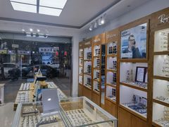 -沪睛眼镜蔡司官方授权店(金桥佳林路店)