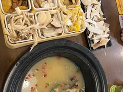 -菌乡缘·野生菌蒸汽鱼火锅(江边夜市店)