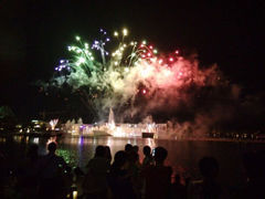 android_upload_pic-欢乐海岸水秀剧场