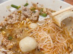 -榮泰米粉湯(Left Shop)