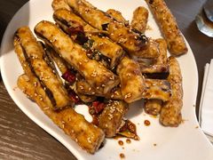 那年秋天的茄子-梧桐树下(云锦世家店)