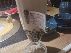大红袍珍珠奶茶-湊湊火锅·茶憩(上海合生汇店)