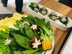 -三人行骨头王火锅(长寿店)