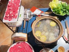 -邹开喜·小海鲜醉鸡煲·潮汕鲜切牛肉店(襄阳北路店)