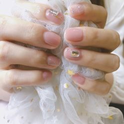 -Lucky 19日式美甲美睫