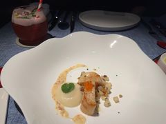 -弦月窗LUNETTE BY AMANDA(复兴路店)