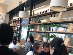 大堂-秦香阁·西北家常菜(徐汇日月光中心店)