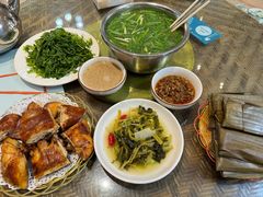 -岩保农家乐