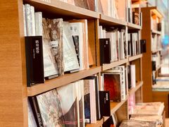 -茑屋书店(天目里店)