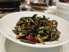 -辣螃铠盆盆蟹大排档(海昌店)