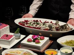 -左庭右院鲜牛肉火锅黑金店(陆家嘴中心店)