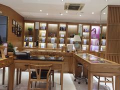 -宝丽眼镜(湖墅店)