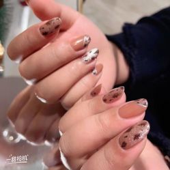 -雪儿·YuKi美甲美睫皮肤管理Salon