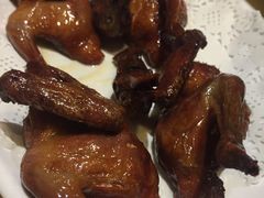 招牌烤乳鸽-石岐佬中山菜馆(张溪店)