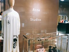 -Acne Studios(芮欧百货店)