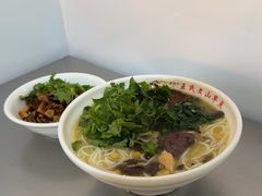 -文山荷鲜居(翠湖店)