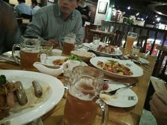 -皇冠自酿啤酒坊(中国红街5号楼店)
