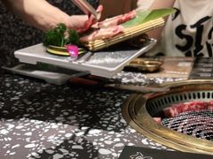 -黑牛の場烤肉(摩天活力城店)