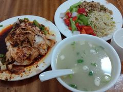 -温记府廟豆汤饭·始于1955年(海椒店)