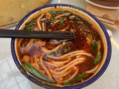 -蔼若春.传承三十年云南菜(金碧公园店)