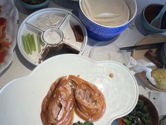 精品烤鸭-悦江(梅奔中心店)