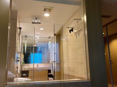 -南京双门楼宾馆(盐仓桥地铁站阅江楼店)