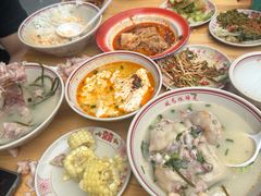 -老方桌烂蹄花川菜馆(九龙坡店)