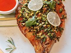 香茅草烤鲈鱼-一坐一忘云南菜(北京skp店)