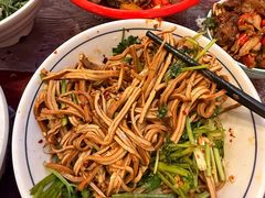 -羊子两室一厅