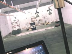 -都市枪神实弹射击俱乐部