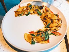 -半山腰·云南菜(侨福芳草地店)