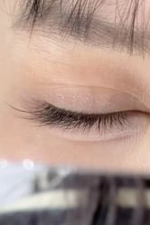 -初心纹眉洗眉·美睫专业店