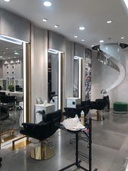 -Kraemer Paris  苏豪路易士·嘉玛发廊