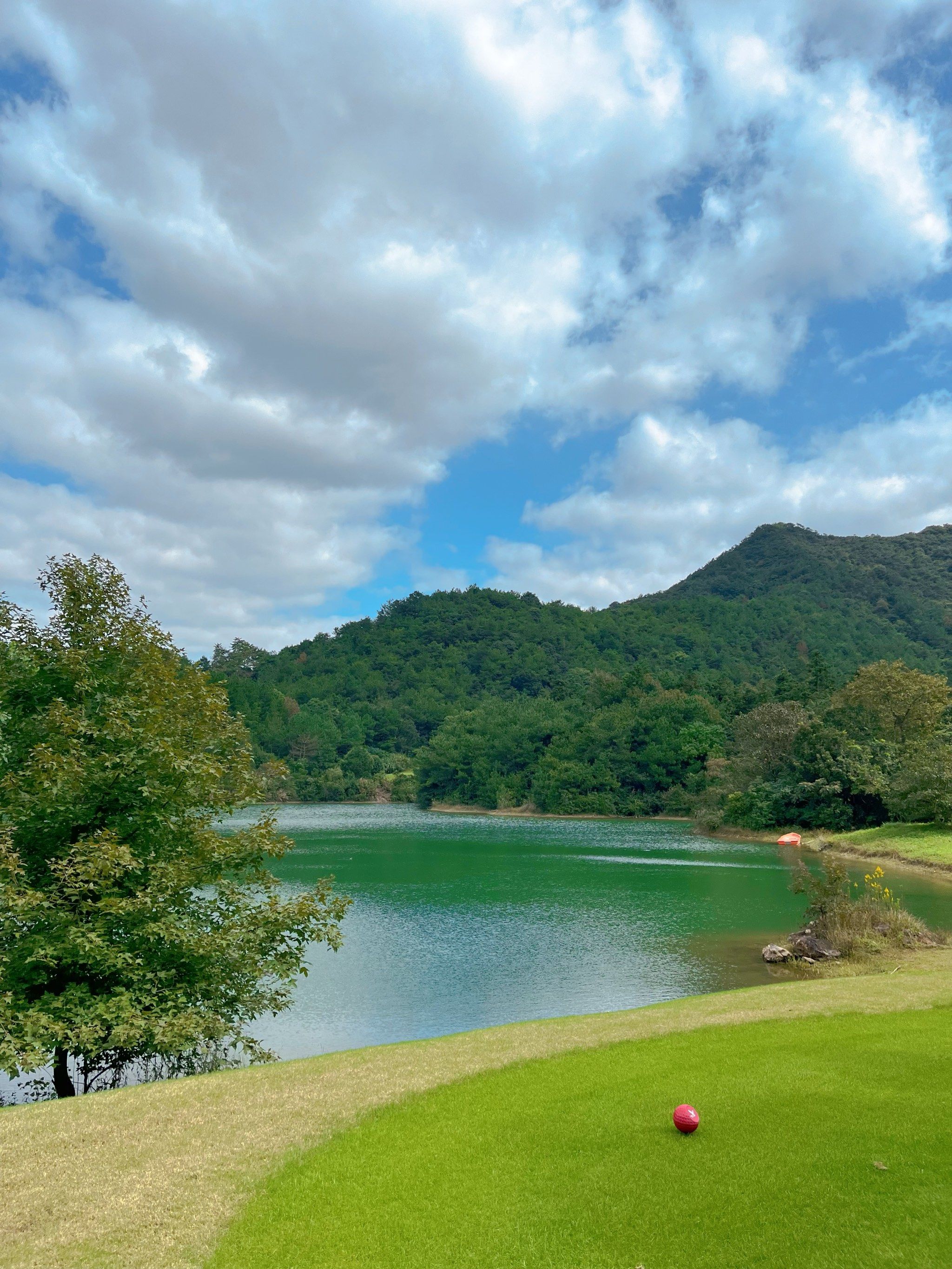 🚩宁波启新高尔夫球场,有山有水,景观超