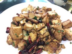 -瑞丰园庭院餐厅·白族传统家常菜