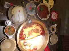 -小龙坎火锅(湖滨银泰in77店)