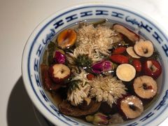 -首秀·四川料理(吾悦广场店)