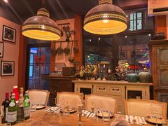 -SISTERS BAR RESTAURANT川意酒馆(嘉善老市H楼店)