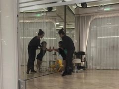 -港龙舞蹈·成人少儿舞蹈培训(深圳湾校区)