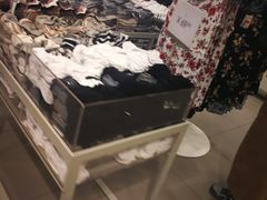 -H&M(鹏欣水游城店)