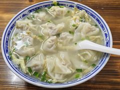 -胖子馄饨坊