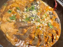 -万里闯关东铁锅炖菜馆(高新旗舰店)